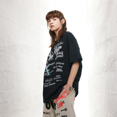 casual men's and women's same style half sleeves 40