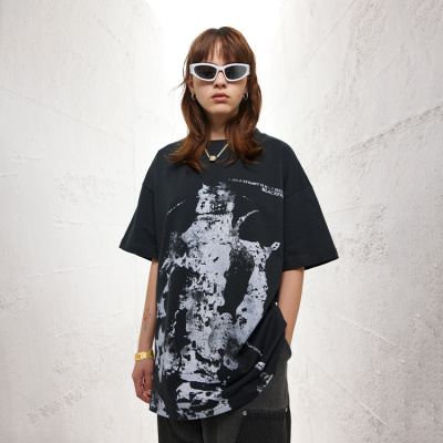 Men's dark simple bottoming t-shirt 42