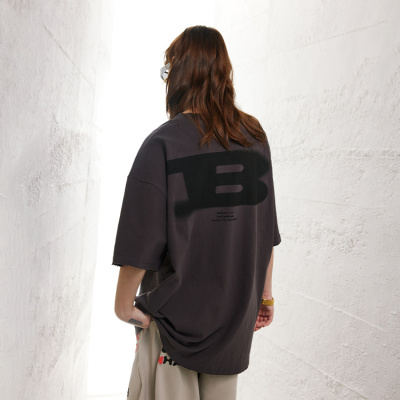 Short-sleeved washable old print oversize round neck T-shirt 72