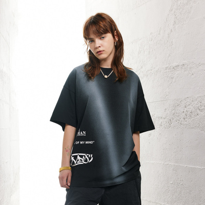 Retro short-sleeved hand-painted gradient round neck T-shirt 140