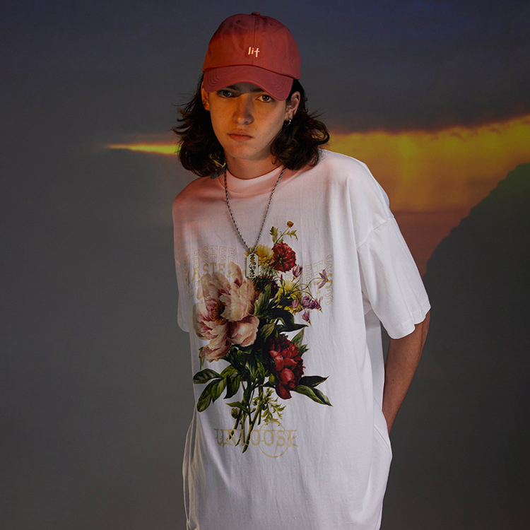 New Hip-Hop T-Shirt Personalized Small Chrysanthemum Print Short Sleeves 148