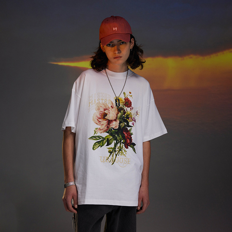 New Hip-Hop T-Shirt Personalized Small Chrysanthemum Print Short Sleeves 148