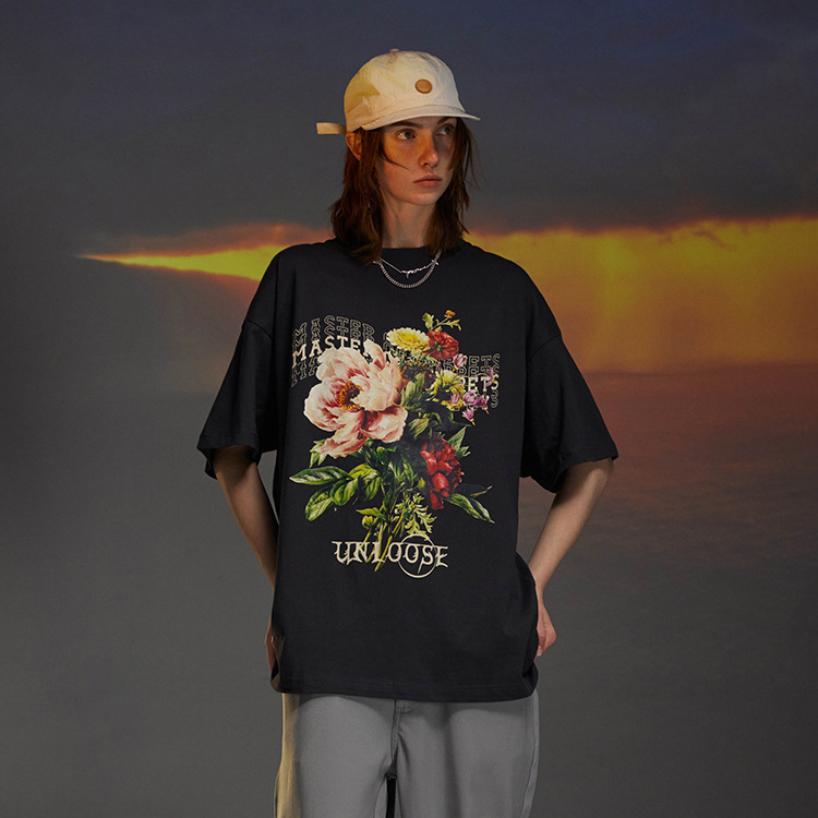 New Hip-Hop T-Shirt Personalized Small Chrysanthemum Print Short Sleeves 148